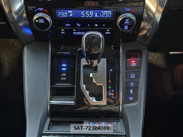 Toyota ALPHARD 2023 8716451-9