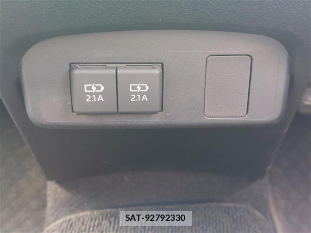 Toyota SIENTA 2022 8671986-11