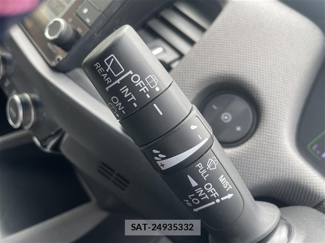 Honda FIT 2020 8922322-1