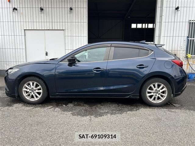 Mazda AXELA 2015 8719005-18