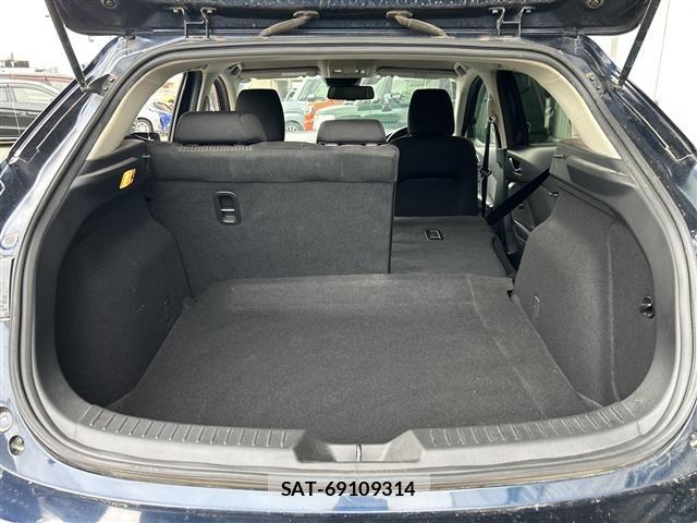 Mazda AXELA 2015 8719005-4