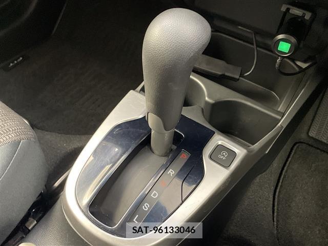 Honda FIT 2016 8922323-13