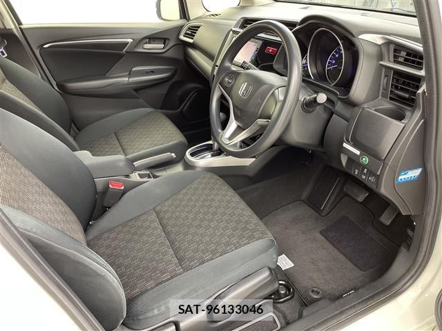Honda FIT 2016 8922323-2