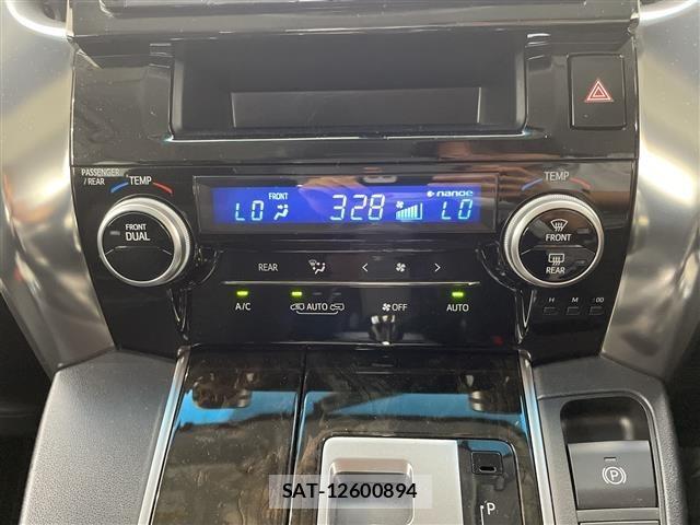 Toyota VELLFIRE 2015 8674443-10