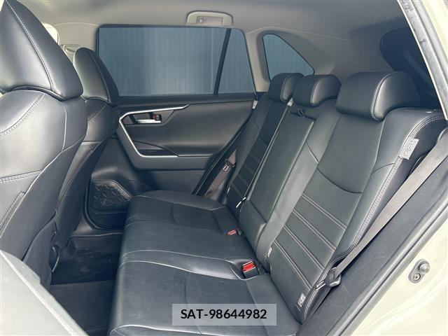 Toyota RAV4 2019 8709538-22