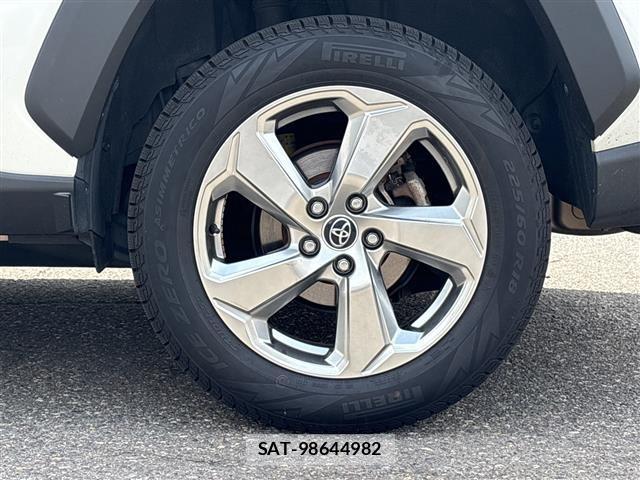 Toyota RAV4 2019 8709538-9