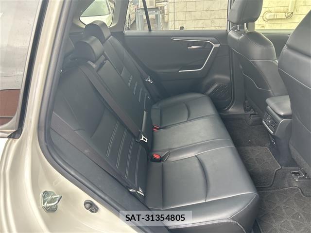 Toyota RAV4 2020 8709539-11