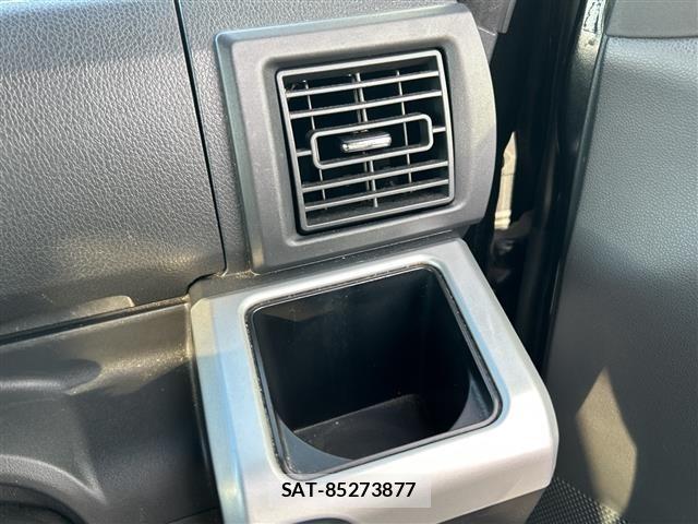 Daihatsu WAKE 2015 8757495-6
