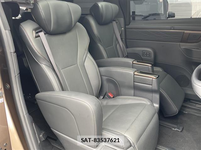 Toyota ALPHARD 2024 8716454-1