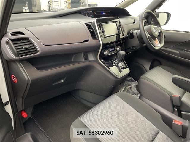 Nissan SERENA 2022 8672339-8