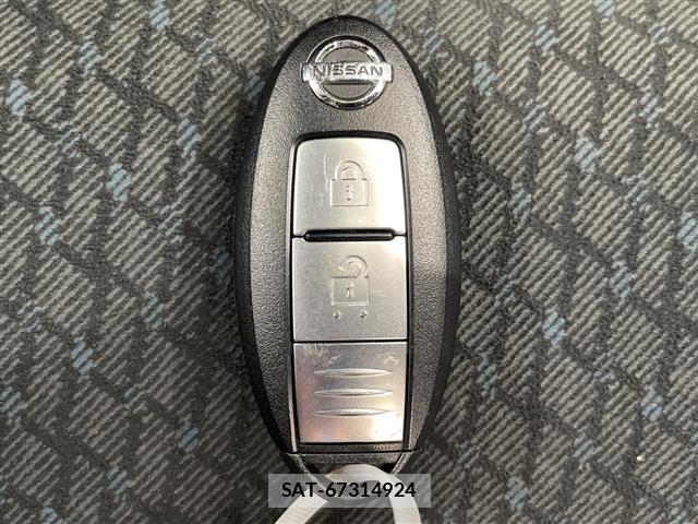 Nissan NOTE 2012 8913631-19