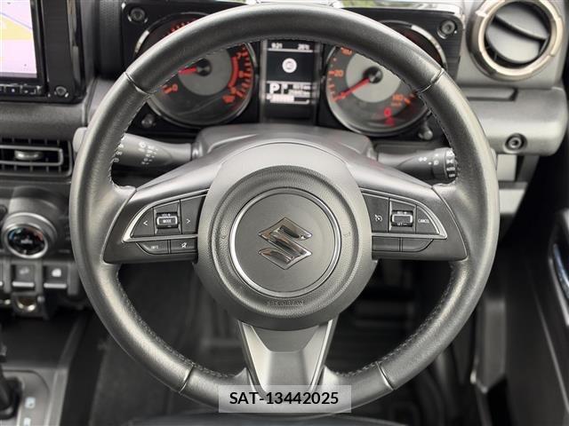 Suzuki JIMNY 2021 8933112-11