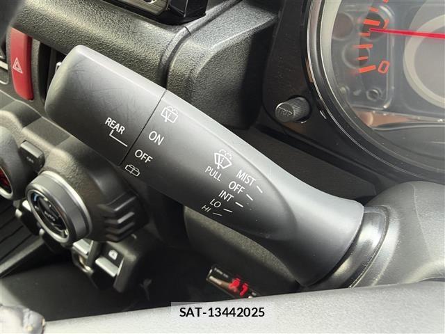 Suzuki JIMNY 2021 8933112-22