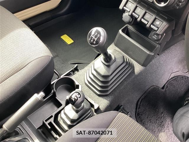 Suzuki JIMNY 2023 8933121-2