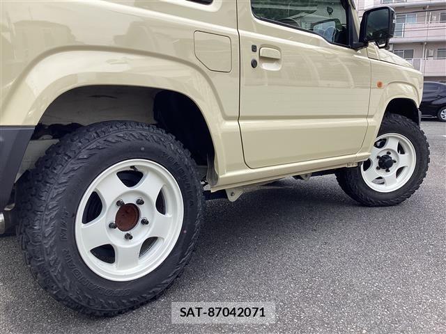 Suzuki JIMNY 2023 8933121-20