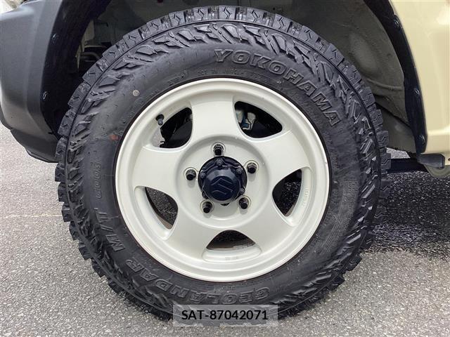 Suzuki JIMNY 2023 8933121-21