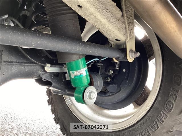 Suzuki JIMNY 2023 8933121-22
