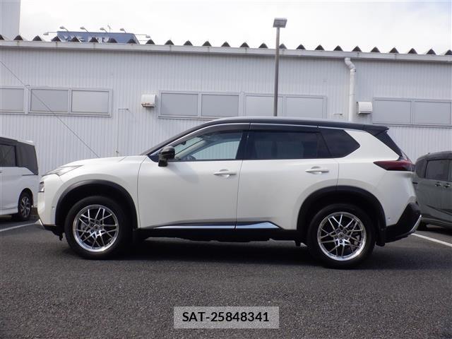 Nissan X-TRAIL 2023 8930073-18
