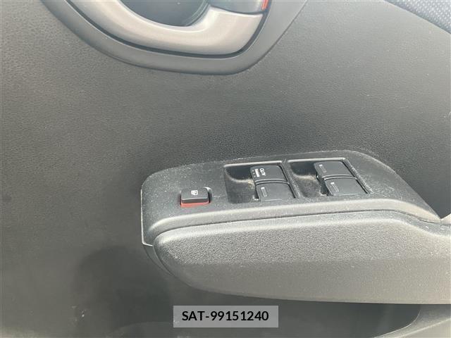 Honda FIT 2010 8922329-12