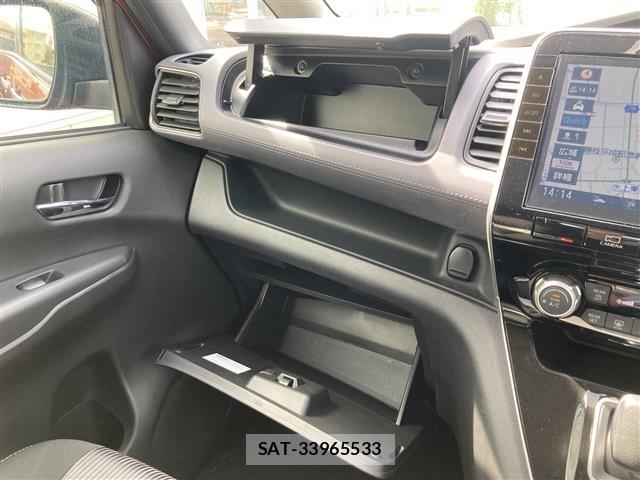 Nissan SERENA 2022 8672344-2