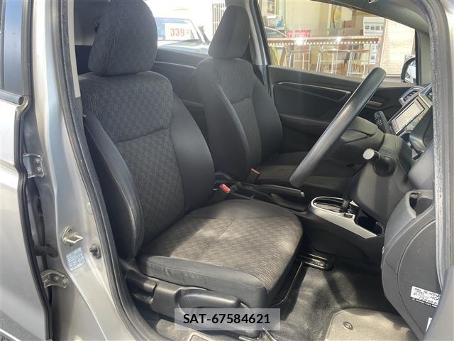 Honda FIT 2015 8722627-11