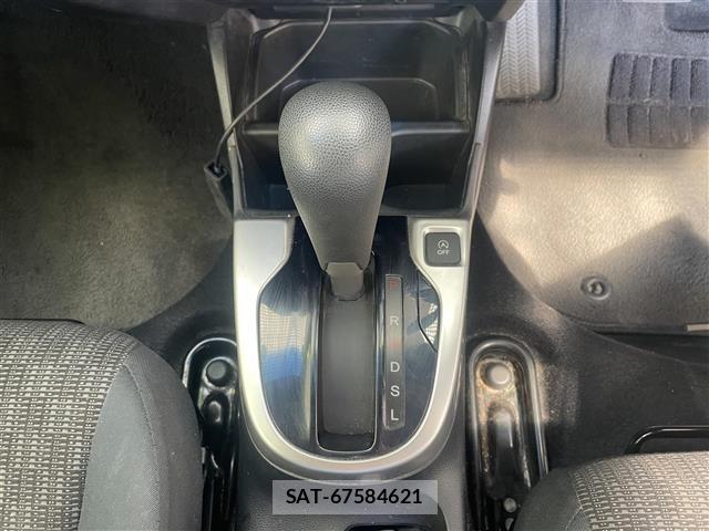 Honda FIT 2015 8722627-7