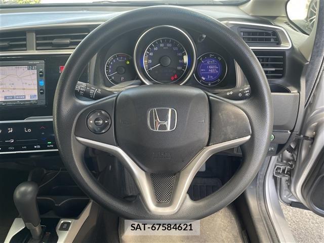 Honda FIT 2015 8722627-9