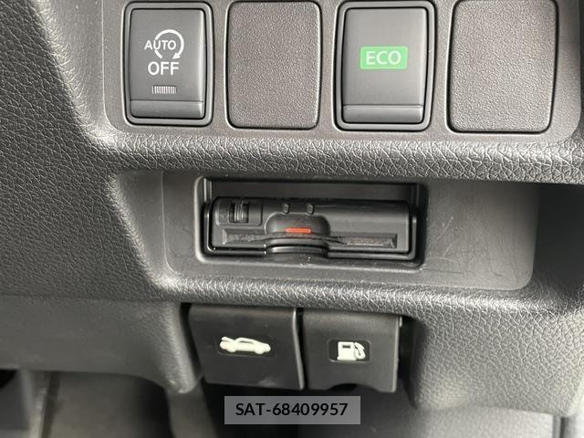 Nissan X-TRAIL 2014 8930095-10