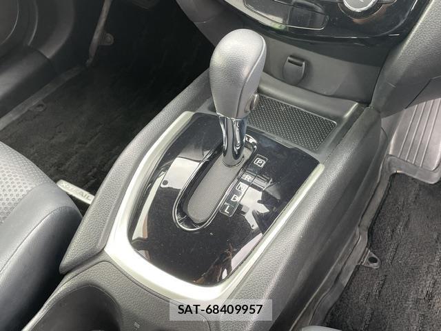 Nissan X-TRAIL 2014 8930095-19