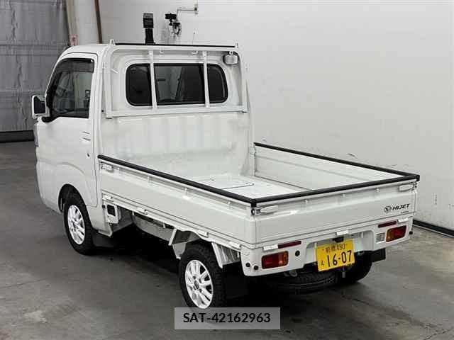 Daihatsu HIJET TRUCK 2017 8888905-1