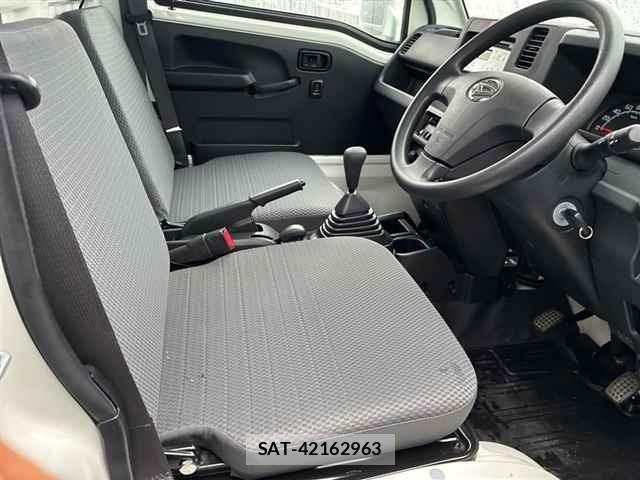 Daihatsu HIJET TRUCK 2017 8888905-7
