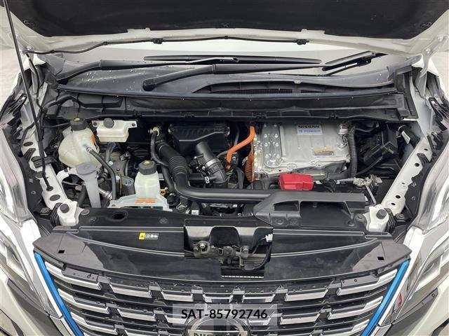 Nissan SERENA 2021 8672351-15