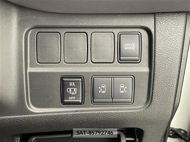 Nissan SERENA 2021 8672351-2