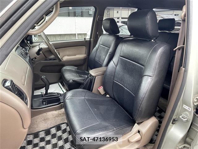 Toyota HILUX SURF 2001 8954972-2
