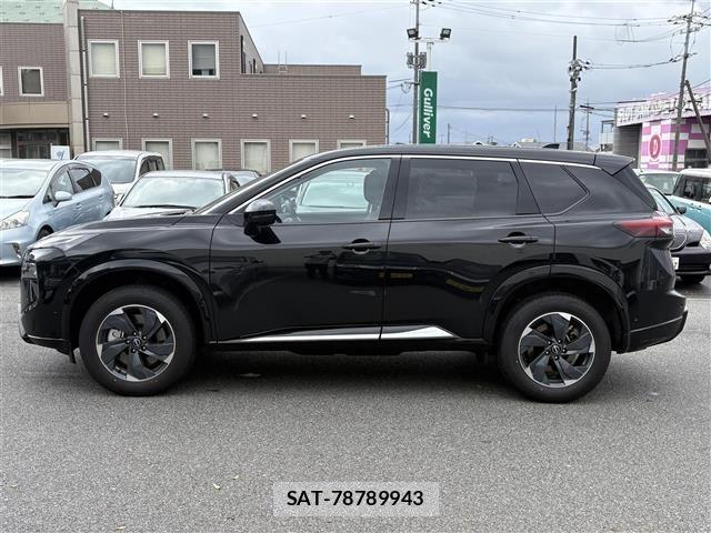 Nissan X-TRAIL 2026 8930106-12