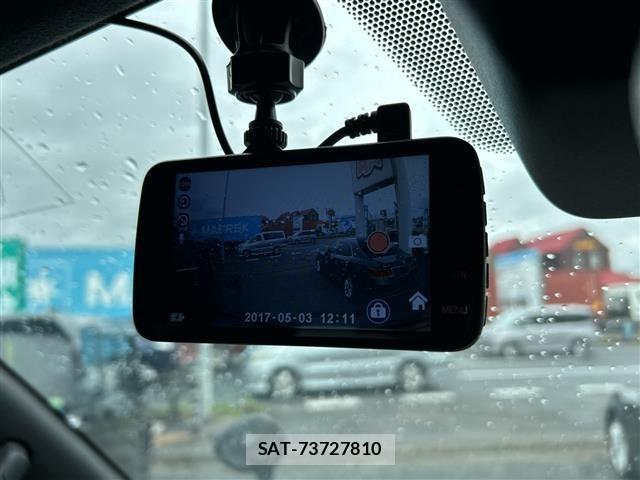 Toyota HIACE VAN 2020 8870318-19