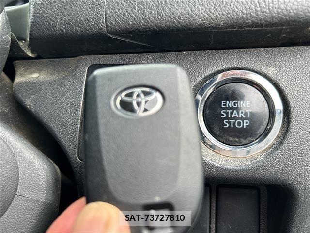 Toyota HIACE VAN 2020 8870318-21
