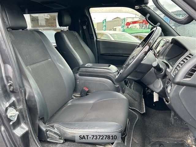 Toyota HIACE VAN 2020 8870318-3