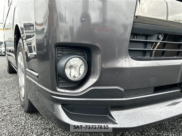 Toyota HIACE VAN 2020 8870318-9