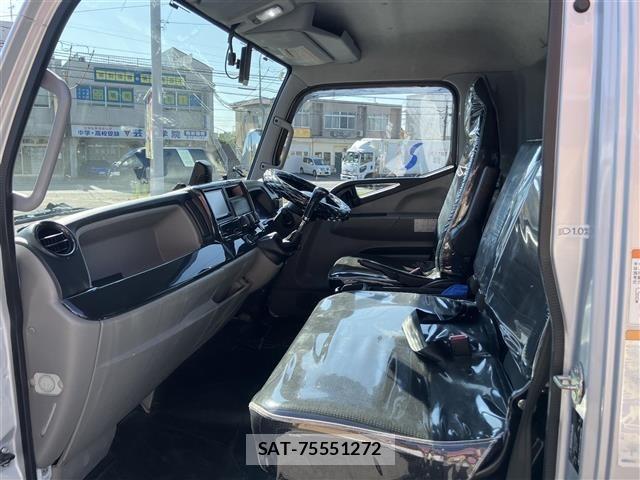 Mitsubishi CANTER 2021 8952645-10