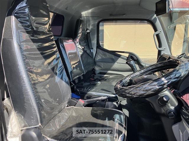 Mitsubishi CANTER 2021 8952645-8