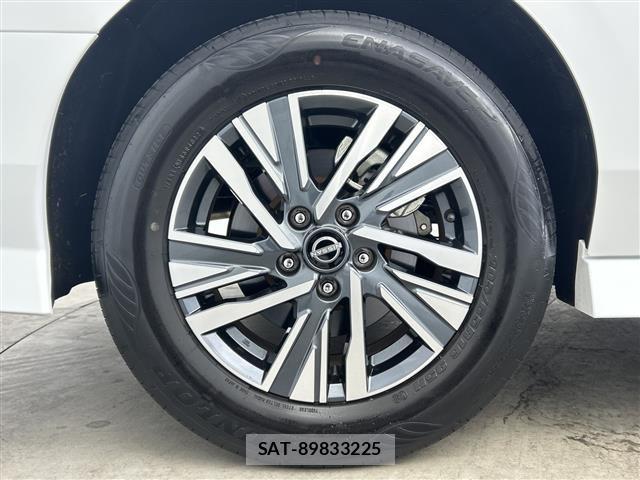 Nissan SERENA 2024 8672356-6