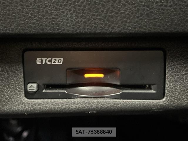 Nissan LEAF 2021 8675722-15