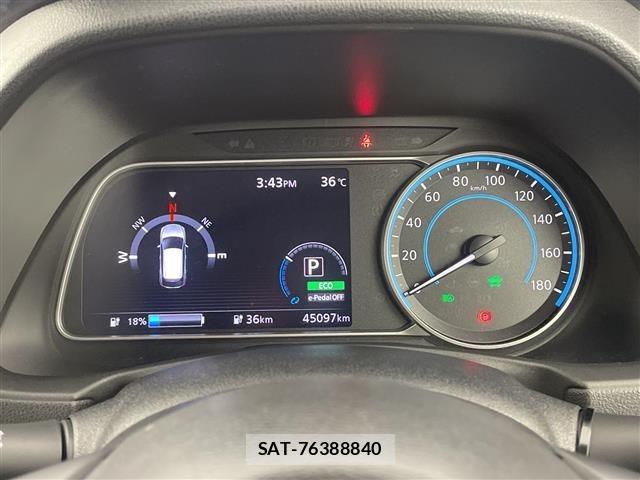 Nissan LEAF 2021 8675722-18