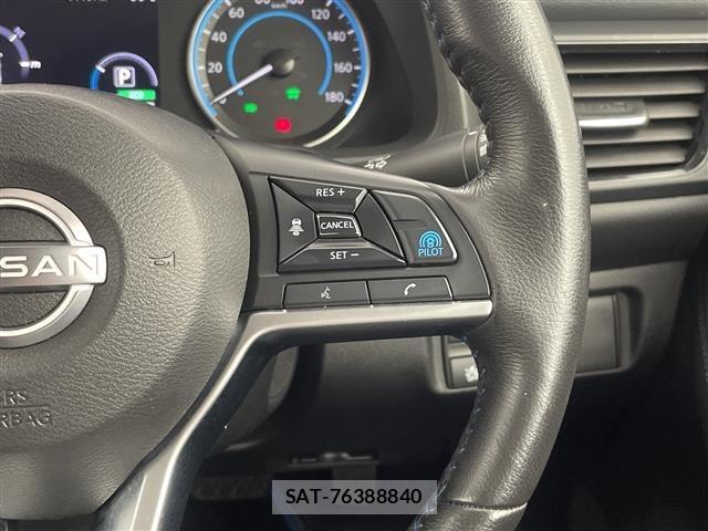 Nissan LEAF 2021 8675722-8