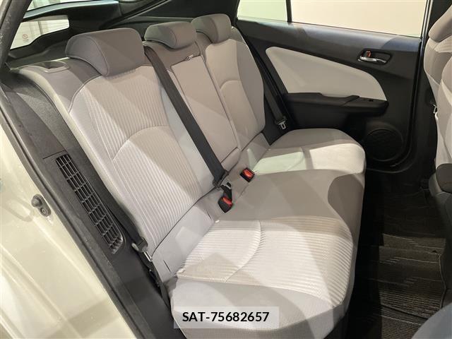 Toyota PRIUS PHV 2019 8954764-15