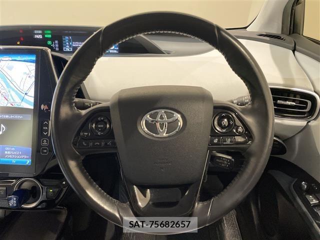 Toyota PRIUS PHV 2019 8954764-19