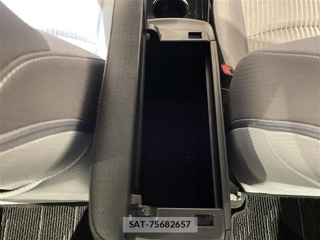 Toyota PRIUS PHV 2019 8954764-22