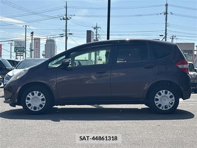 Honda FIT 2013 8922330-2