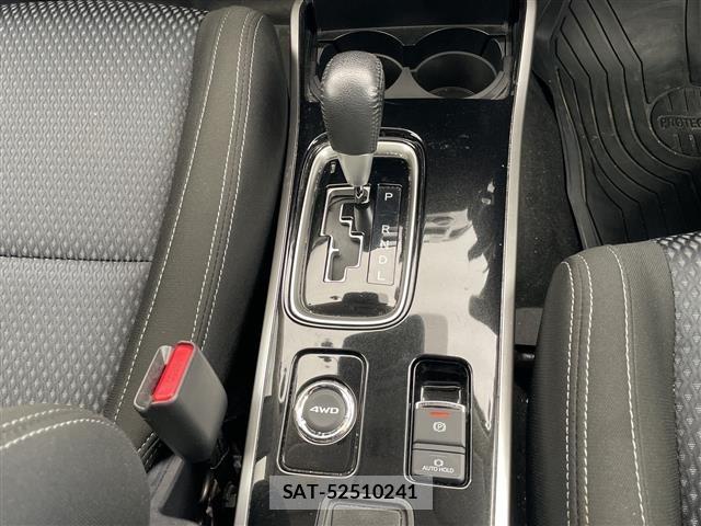 Mitsubishi OUTLANDER 2019 8718315-9